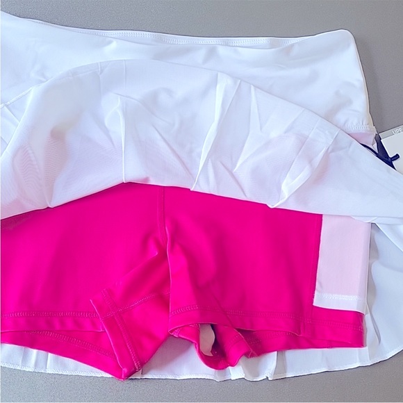 Fila Center Court Skort with contrasting shorts Size Small - Picture 3 of 7